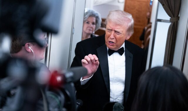 Trump povedal, že Irán a USA rokujú o odvrátení vojenskej Trump povedal, že Irán a USA rokujú o odvrátení vojenskej eskalácie | vláda