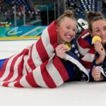 Trump povedal, že ženský hokejový tím so zlatou medailou „čoskoro“ navštívi Biely dom