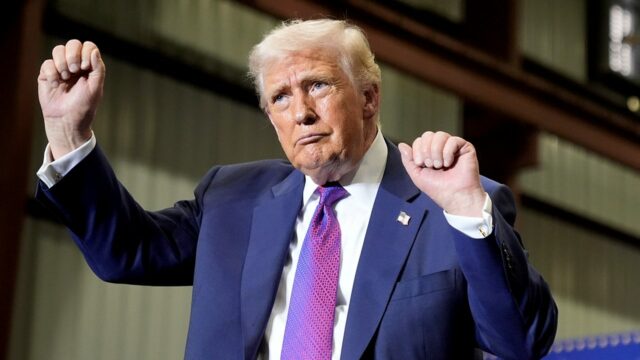 Trump reaguje na zisk zlatej medaily v mužskom hokeji v USA
