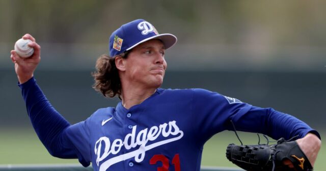 Tyler Glasnow z Dodgers odviedol pri prvom jarnom štarte efektívnu Tyler Glasnow z Dodgers odviedol pri prvom jarnom štarte efektívnu prácu