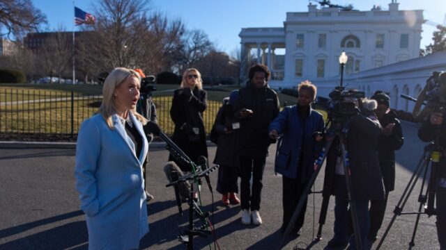 USA opätovne tvrdia, že údery v roku 2025 „zničili“ iránsky USA opätovne tvrdia, že údery v roku 2025 „zničili“ iránsky jadrový program | Politické správy