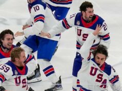 USA porazili Kanadu a získali prvé olympijské hokejové zlato od roku 1980 USA porazili Kanadu a získali prvé olympijské hokejové zlato od roku 1980