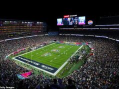 Úžasná grafika ukazuje divoký exodus súkromných lietadiel po Super Bowl LX, keď high-rollers a A-listers opúšťajú Santa Claru VIP, ktorí sa zúčastnili Super Bowl LX súkromným lietadlom, nestrácali čas cestou zo Santa Clary