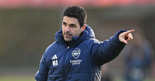 V rámci konečných denných plánov Arsenalu po šiestich uzavretých dohodách Manažér Arsenalu Mikel Arteta počas tréningu v Sobha Realty Training Center