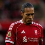 Van Dijk zaútočil holandským hrdinom za prepad Liverpoolu – „Nebudem kričať na huslistu“
