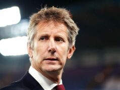Van der Sar varuje Man Utd, že predáva „skvelého“ hráča: „Myslel som si, že to bol zápas vyrobený v nebi“ Van der Sar varuje Man Utd, že predáva „skvelého“ hráča: „Myslel som si, že to bol zápas vyrobený v nebi“