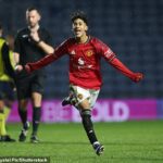 JJ Gabriel strelil druhý gól Manchestru United do 18 rokov pri porážke Oxford United 4:1 na FA Youth Cup v stredu večer.