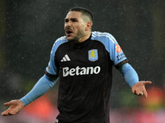 Villove gólové boje pokračujú, keďže Wolves vedú na ihrisku Molineux Download app from appStore