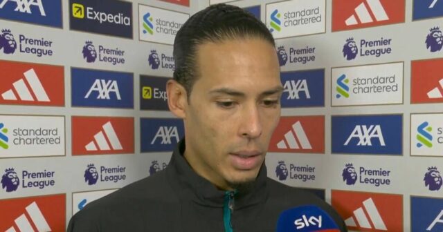 Virgil van Dijk nesúhlasí s Arne Slotom po tom, čo Liverpool prehral s Man City | Futbal | Šport
