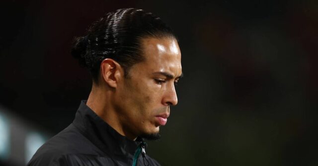 Virgil van Dijk prišiel o 9,7 milióna libier z platu v Liverpoole po tom, čo Reds rozhodli o zmluve | Futbal | Šport

