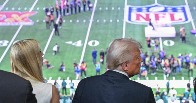 Donald Trump sa už vyjadril proti účinkujúcim a uviedol: 