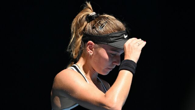 WTA Tour tvrdí, že „technická chyba“ spôsobila zobrazenie ruskej vlajky Snímka obrazovky z vysielania WTA zobrazujúca ruskú vlajku vedľa mena Oksany Selechmetevovej.