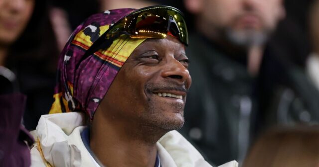 Zamestnávateľ v Prestone uvádza, že pasáž Swansea je „vydaná trávou“ v celom Snoop Dogg vidieť|Futbal|Športová aktivita 
