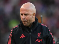 Zasvätenec z odvetvia tvrdí, že Liverpool a Arne Slot majú veľké otázniky Zasvätenec z odvetvia tvrdí, že Liverpool a Arne Slot majú veľké otázniky