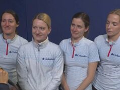 Zdrvené Američanky sa v televízii rozplakali po prehre s trpkým rivalom Kanadou a chýbala im medaila na zimných olympijských hrách žien v curlingu Všetky štyri členky ženského curlingového tímu amerického tímu zostali v slzách po tom, čo im ušla bronzová medaila s trpkým rivalom z Kanady.