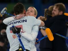 Zimné olympijské hry: USA získali striebro v curlingu zmiešaných dvojíc Zimné olympijské hry: USA získali striebro v curlingu zmiešaných dvojíc