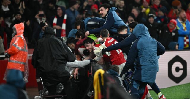 John Terry kritizoval Arsenal za jeho oslavy po semifinálovom víťazstve Carabao Cupu nad Chelsea