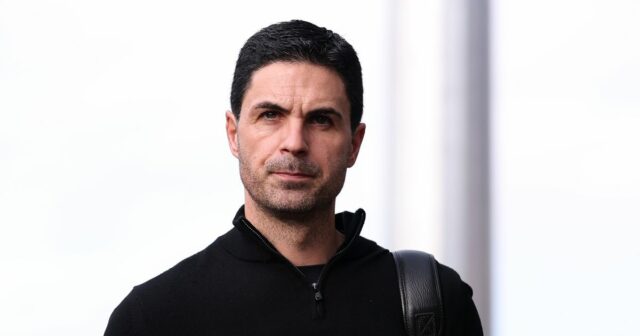 „Plán Mikela Artetu pre Sandra Tonaliho by mohol znamenať zlú Mikel Arteta sa pozerá