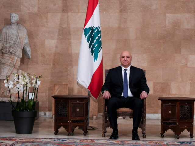 „Zločin v oblasti zdravia“: Aoun kritizuje Izrael za rozprašovanie chemikálií v južnom Libanone | Izrael útočí na Libanon News
