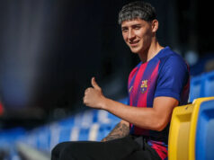 19-ročný januárový príchod Barcelony trénuje s prvým tímom po zranení 19-ročný januárový príchod Barcelony trénuje s prvým tímom po zranení