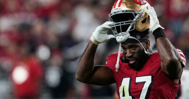 49ers DE Bryce Huff sa stal najnovšou hviezdou NFL, ktorá náhle odišla do dôchodku vo veku 27 rokov

