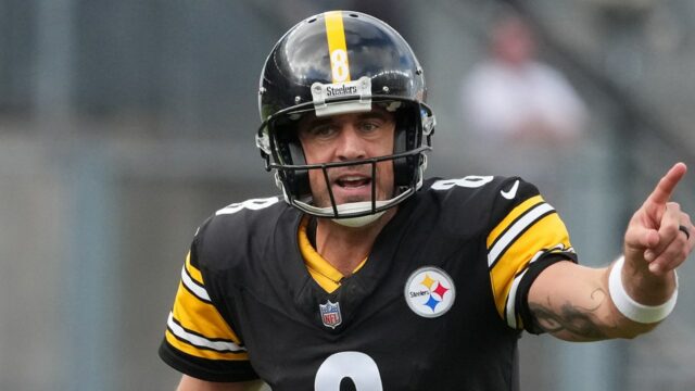 Aaron Rodgers hovorí o dráme o bývalej priateľke
