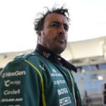 Hviezda Aston Martin Fernando Alonso verí, že v Melbourne nebude môcť pretekať viac ako 25 kôl bez toho, aby utrpel trvalé poškodenie nervov v rukách.