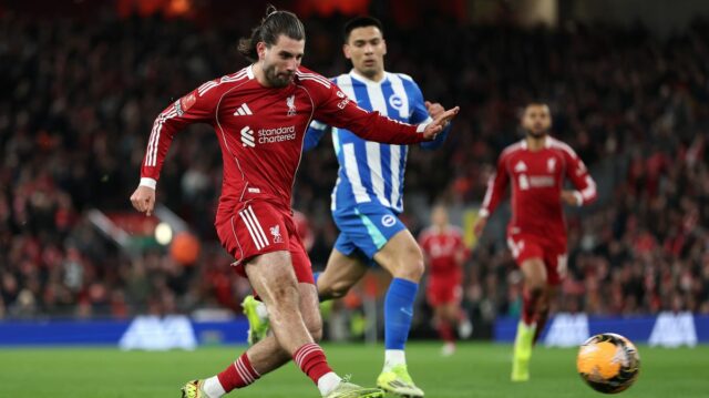 Ako sa pozerať na Brighton vs Liverpool - televízny kanál, živé vysielanie a čas výkopu
