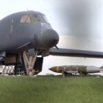 Al-Džazíra vidí bomby nakladané na americké plány na britskej základni | Správy Benjamina Netanjahua