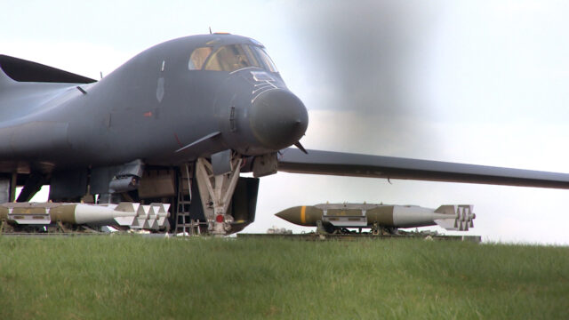 Al-Džazíra vidí bomby nakladané na americké plány na britskej základni | Správy Benjamina Netanjahua
