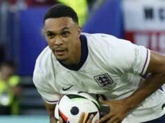 Alexander-Arnold musí akceptovať „nespravodlivé“ urážanie Anglicka, hovorí Tuchel Alexander-Arnold musí akceptovať „nespravodlivé“ urážanie Anglicka, hovorí Tuchel