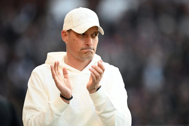 Alexander Blessin zo St. Pauli sa ospravedlnil za urážku bundesligového Download app from appStore