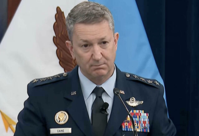 Americký generál povedal, že „rešpektuje“ boj Iránu | Americko-izraelská vojna proti Iránu
