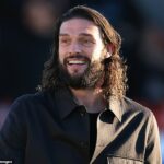 Andy Carroll priznal, že nechcel byť manažérom, kým ho nevymenovali Dagenham & Redbridge
