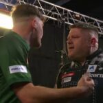 Charlie Manby (vľavo) a James Hurrell (vpravo) sa postavili proti sebe na UK Open