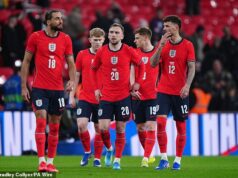 Anglicko 1:1 Uruguaj: Zástupcovia Thomasa Tuchela majú čo robiť, aby preukázali svoje uznanie na majstrovstvách sveta, píše OLIVER HOLT – keďže konkurz vo Wembley je ohromený neprehľadnými chybami v úradovaní Anglickí náhradníci predviedli žalostný výkon v ich predposlednom priateľskom stretnutí pred letom do Štátov