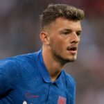 Ben White z Anglicka počas medzinárodného priateľského zápasu medzi Anglickom a Švajčiarskom na štadióne Wembley 26. marca 2022 v Londýne v Anglicku.