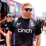 Jonny Bairstow požiadal o pomoc pre svoj tím England Lions uprostred krízy na Blízkom východe