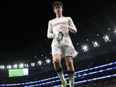 Archie Gray vysvetľuje tajomstvo jeho ohromujúceho Tottenhamu proti Atléticu Madrid Archie Gray bol vynikajúci v zápase 16. kola Ligy majstrov Tottenhamu proti Atleticu Madrid