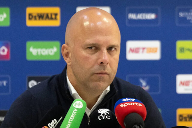 Arne Slot diskutuje o potenciálnom novom kontrakte s Liverpoolom Arne Slot diskutuje o potenciálnom novom kontrakte s Liverpoolom