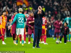 Arne Slot je 100 nie vonku: Náš odborník z Liverpoolu LEWIS STEELE vyjadrí svoj verdikt o storočí Holanďanovho hrania, veľkej operácii, ktorú si vyžaduje, ak chce dosiahnuť dvojnásobnú tonu – a odhaľuje, čo hovoria o budúcnosti Slotu zasvätenci Reds Prehra Liverpoolu 1:0 s Galatasarayom v strede týždňa bola 100. zápasom v najlepšom pôsobení Arne Slotu v Reds.