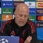 Arne Slot sa pýta fanúšikov Liverpoolu po vypískaní na Anfield vs Tottenham