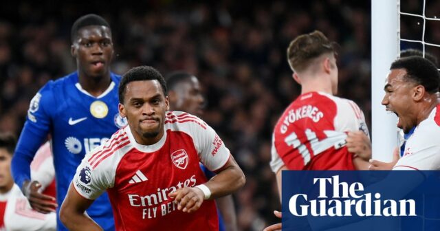Arsenal bojuje s Chelsea vďaka Timberovi a Raya za obnovenie Arsenal bojuje s Chelsea vďaka Timberovi a Raya za obnovenie päťbodového náskoku | Premier League