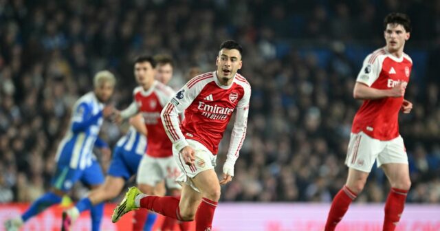 Arsenal dostal okamžitý verdikt VAR po incidente Gabriela Martinelliho proti Hviezda Arsenalu Gabriel Martinelli bola zapletená do kontroverzného penaltového incidentu proti Brightonu