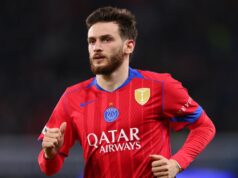 Arsenal vyšetruje zmluvu pre Khvichu Kvaratskheliu s hviezdou PSG, ktorá je „otvorená k úspešnému prestupu“ Superhviezda Paris Saint-Germain Khvicha Kvaratskhelia bola spájaná s prestupom do Arsenalu