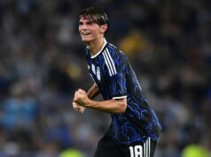 Arsenal vyzval, aby podpísal prestupový cieľ Tottenhamu, ktorý Cesc Fabregas miluje Nico Paz z Argentíny oslavuje strelenie druhého gólu svojho tímu počas medzištátneho priateľského zápasu medzi Argentínou a Mauritániou na Estadio Alberto J. Armando 27. marca 2026 v Buenos Aires v Argentíne.