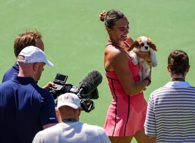 Aryna Sabalenka, vírusové šteniatko Ash zdieľa špeciálnu oslavu Indian Wells
