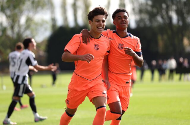 Barcelona trpí novým vírusovým problémom FIFA ako obranca nútený odstúpiť
