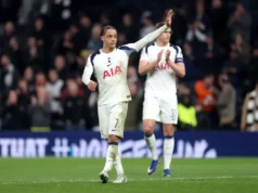 Barcelona vyzvala na návrat Xaviho Simonsa Barcelona vyzvala na návrat Xaviho Simonsa