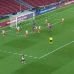 Bernal začína snahu o návrat Barcelony proti Atléticu